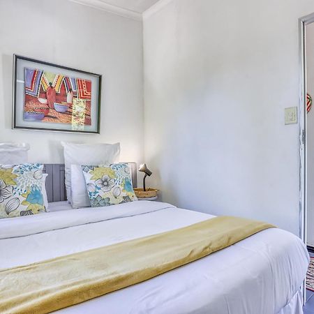 The Bedford Manor Hotel เซนทูเรียน ภายนอก รูปภาพ